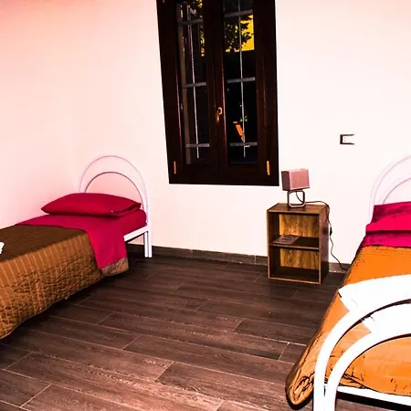 Affittacamere Alloro -solo Affitti Brevi Guest house Modena